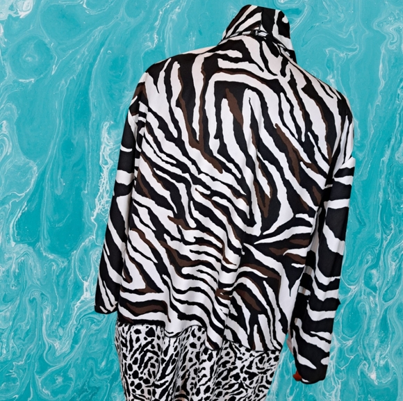 Chicos Size 3 Poly Abstract Zebra Print Jacket - Picture 5 of 8